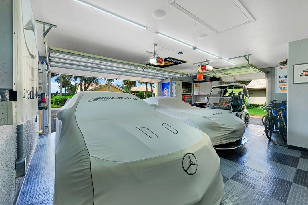 13461 Bridgeford Ave, Bonita Springs, FL 34135