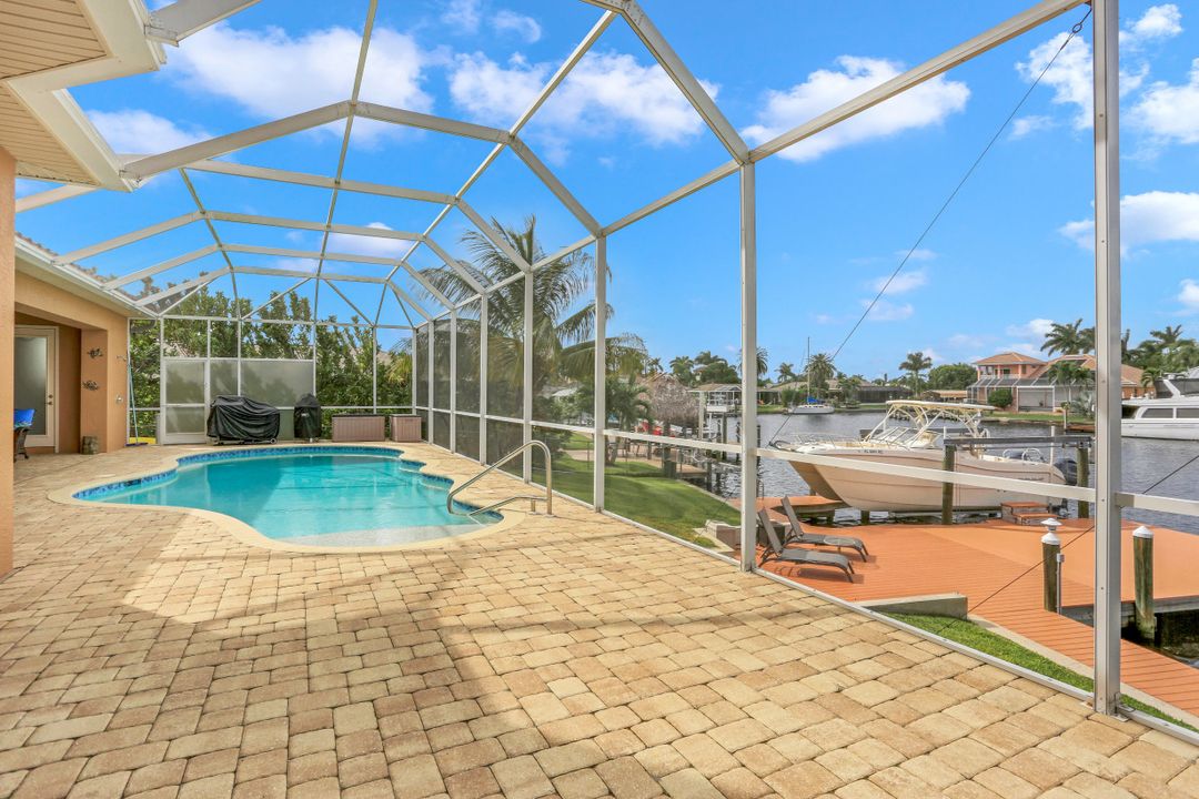 719 Coral Dr, Cape Coral, FL 33904