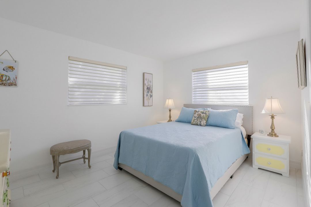 1173 29th Ave N, Naples, FL 34103