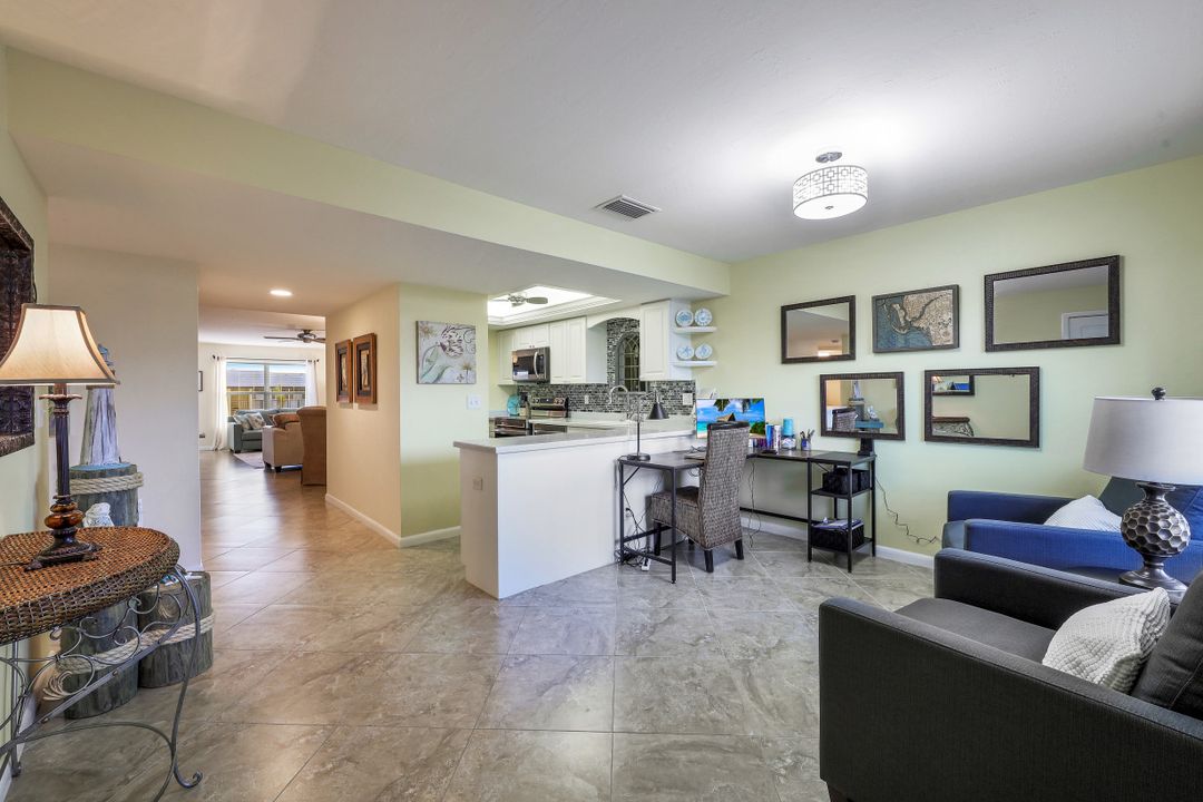 912 SE 46th St #202, Cape Coral, FL 33904