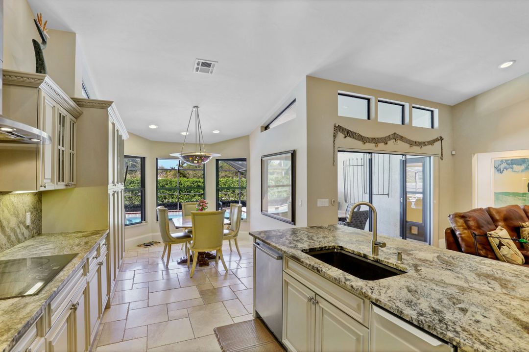 1448 Collingswood Ave, Marco Island, FL 34145