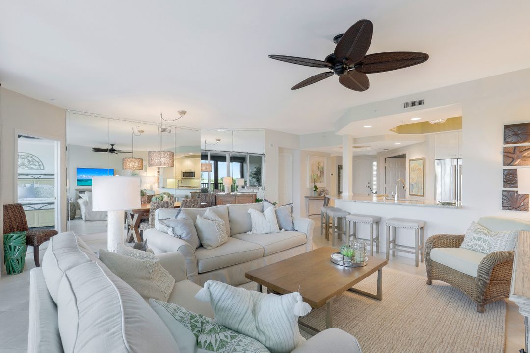 430 Cove Tower Dr #403, Naples, FL 34110