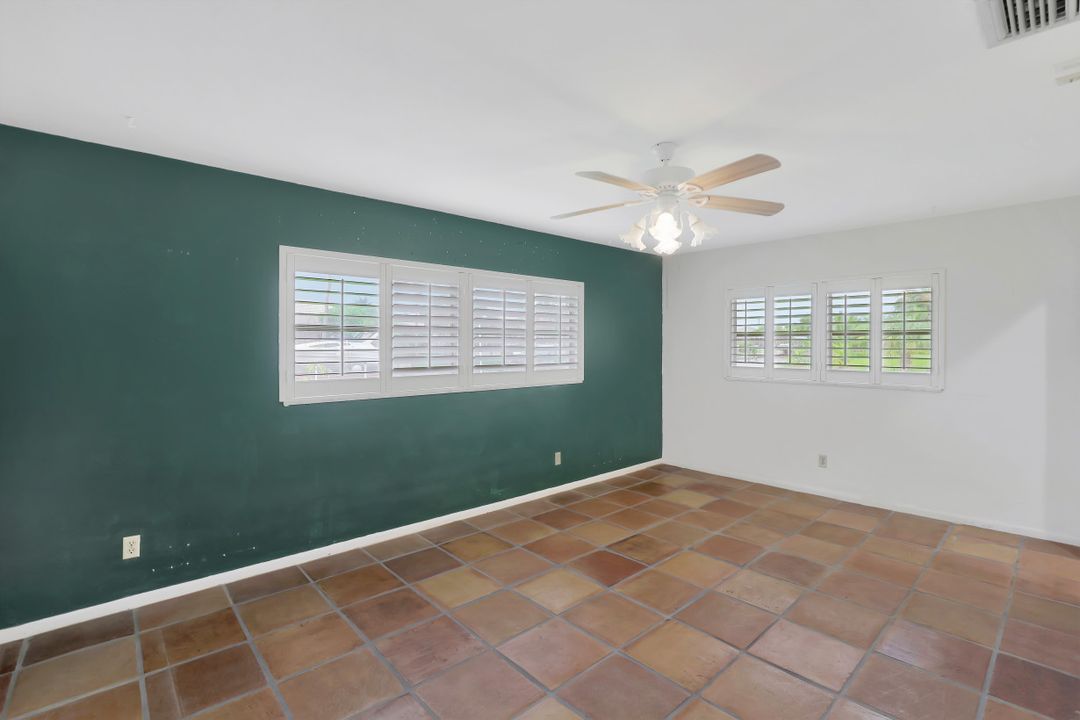 2511 SE 19th Pl, Cape Coral, FL 33904