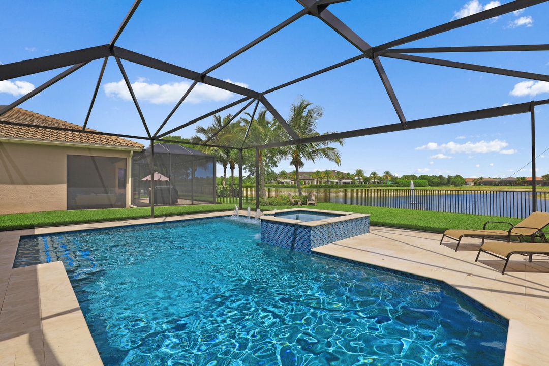 4173 Amelia Way, Naples, FL 34119