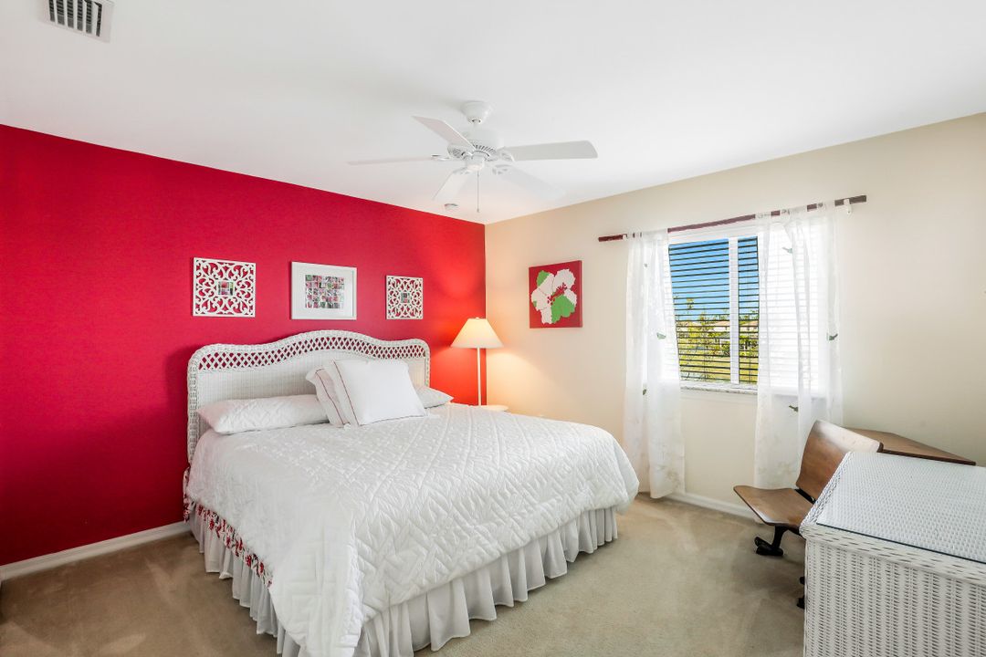 8609 Sumner Ave, Fort Myers, FL 33908