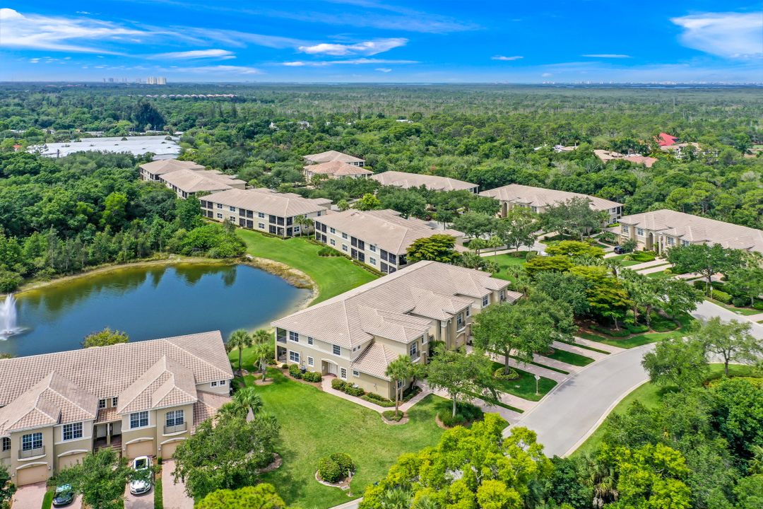 7050 Bay Woods Lake Ct #201, Fort Myers, FL 33908
