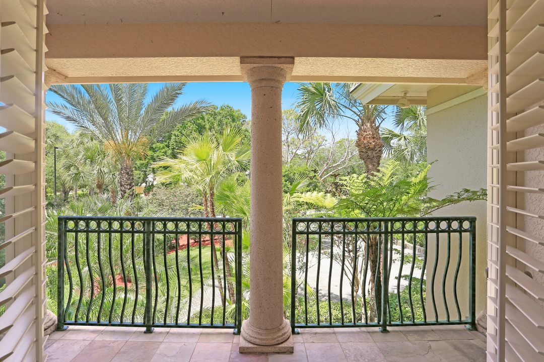 27870 Riverwalk Way, Bonita Springs, FL 34134