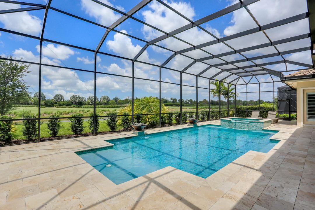 8981 Arrezo Ct, Naples, FL 34119