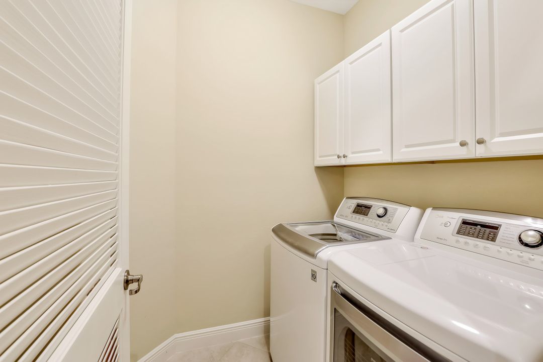 4441 Waterscape Ln, Fort Myers, FL 33966