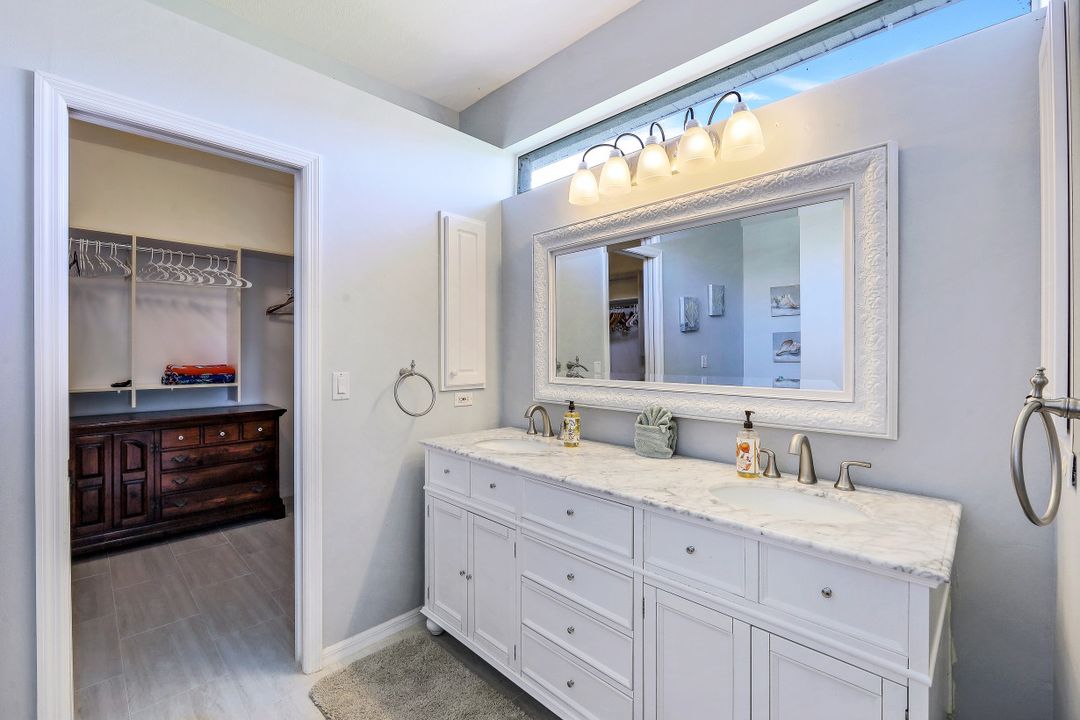 2715 El Dorado Pkwy W, Cape Coral, FL 33914