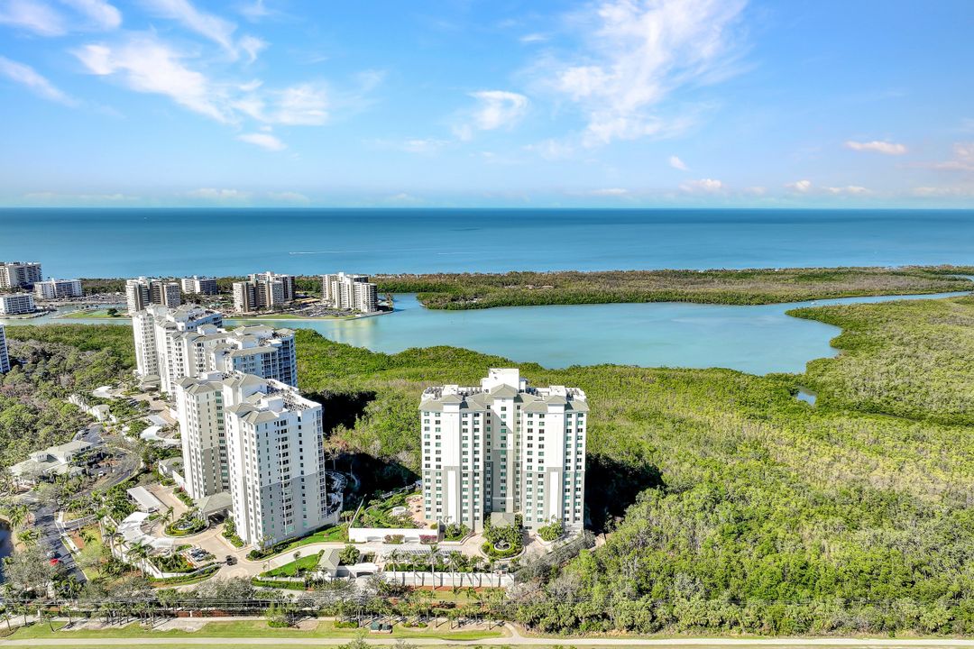 265 Indies Way #1404, Naples, FL 34110