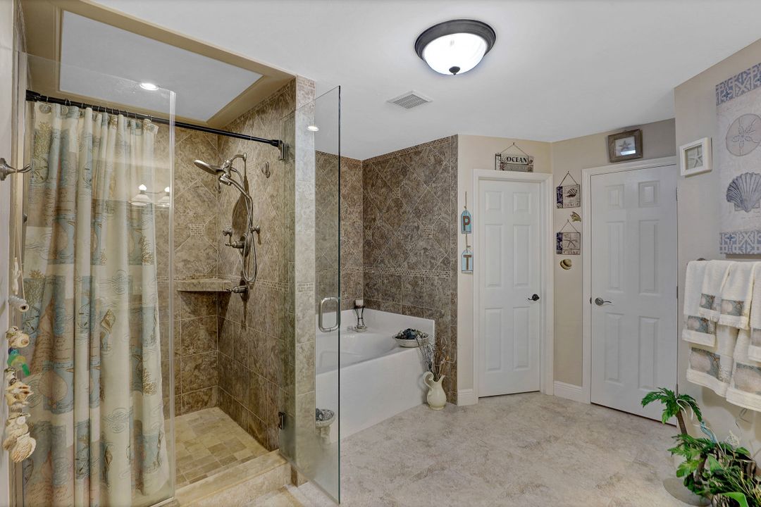 1218 SW 18th Ave, Cape Coral, FL 33991