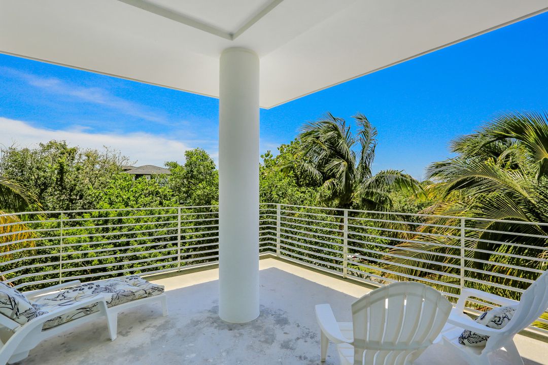 795 Waterside Dr, Marco Island, FL 34145