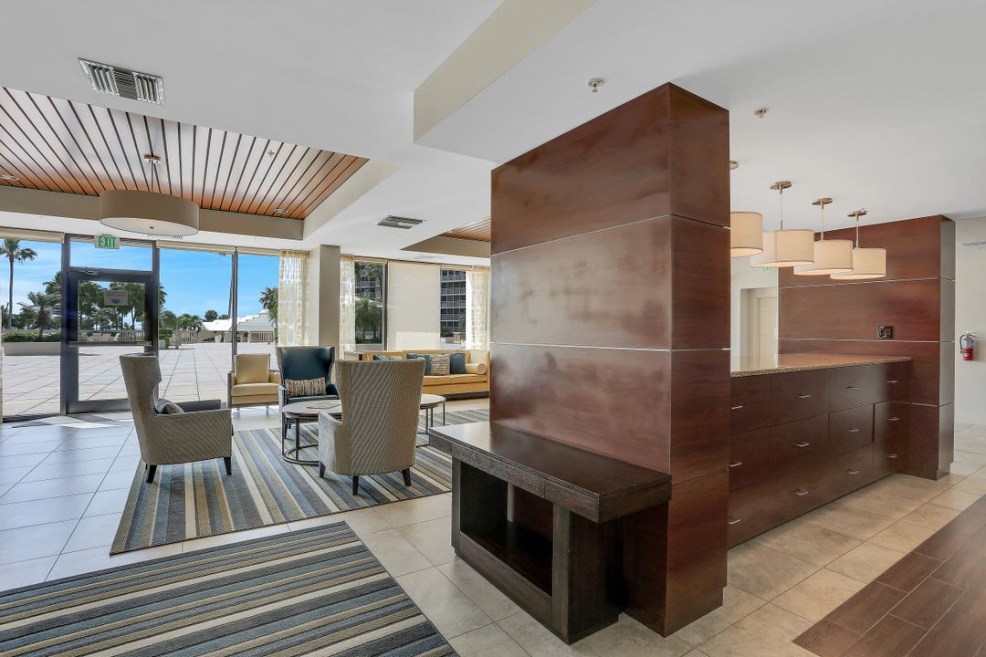 Allegro Condos #PH2D, Naples, FL 34103