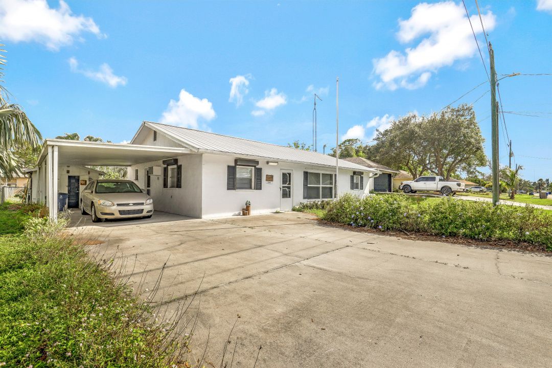 27041 Lavinka St, Bonita Springs, FL 34135