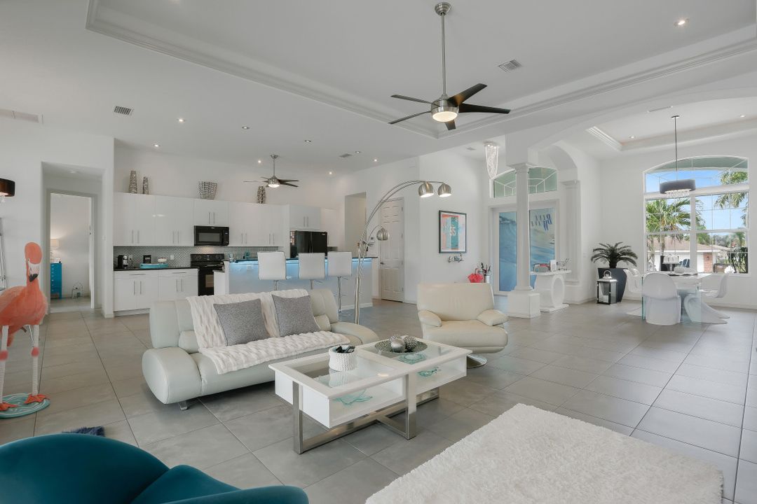 5341 Mikado Ct, Cape Coral, FL 33904