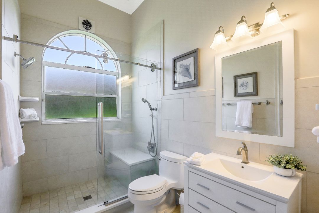 8873 Lely Island Cir, Naples, FL 34113