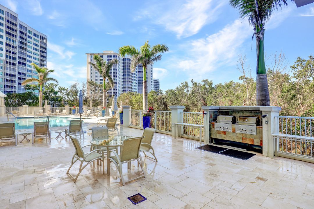 265 Indies Way #1404, Naples, FL 34110