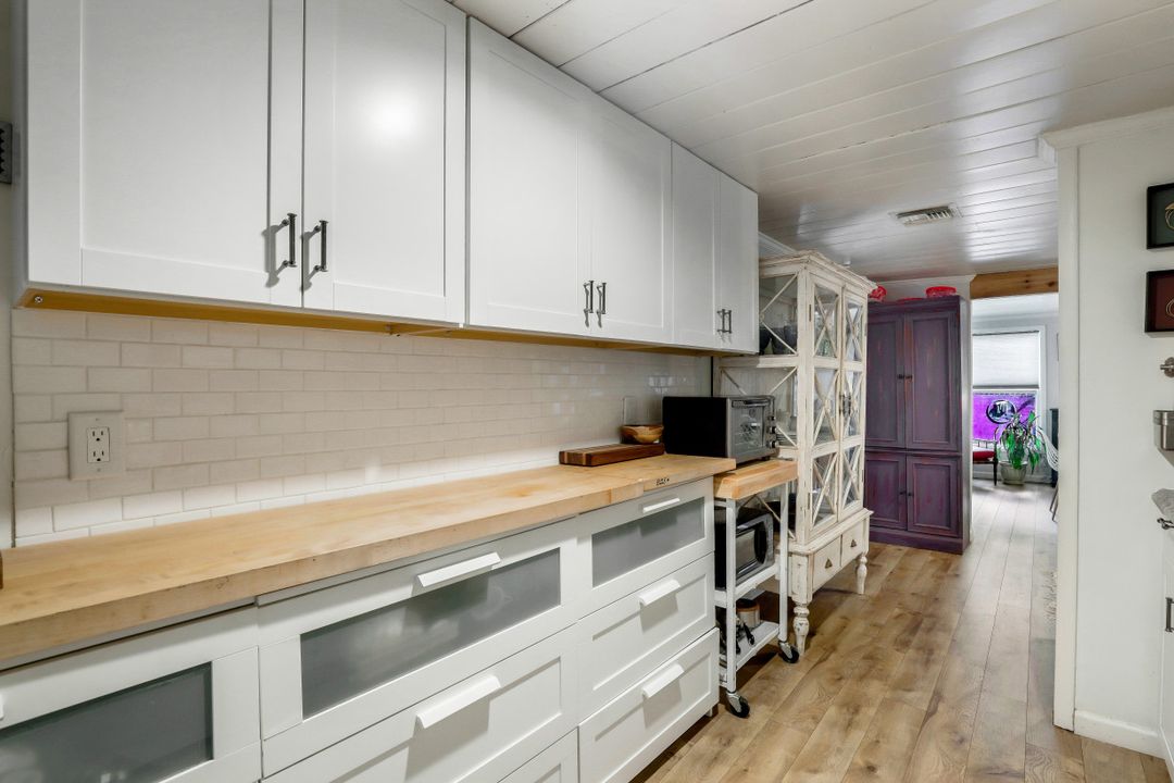 9520 Corkscrew Rd, Estero, FL 33928