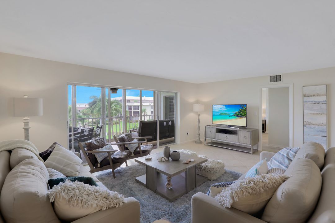 1011 Swallow Ave #305, Marco Island, FL 34145