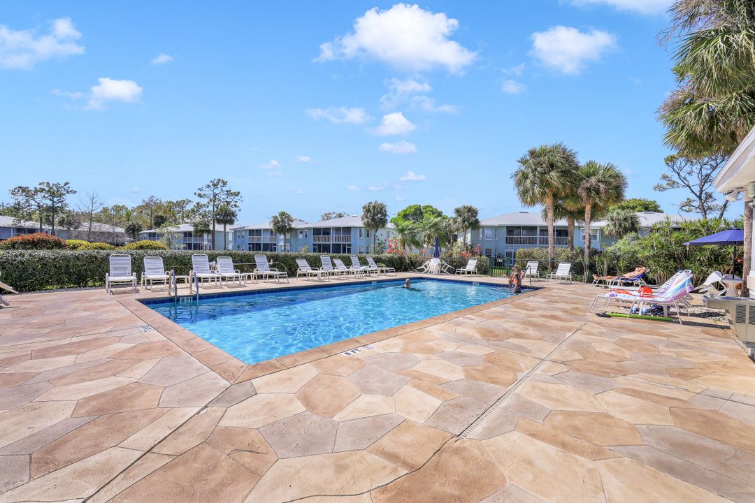 810 New Waterford Dr #201, Naples, FL 34104