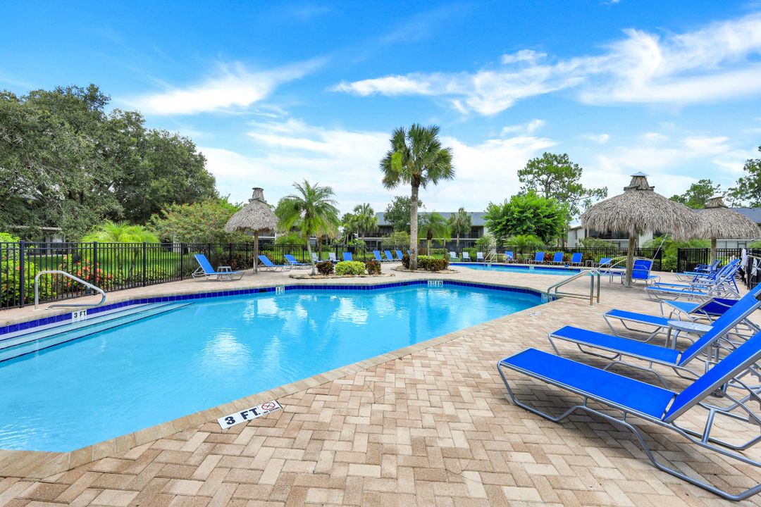 1208 Commonwealth Cir #J-202, Naples, FL 34116