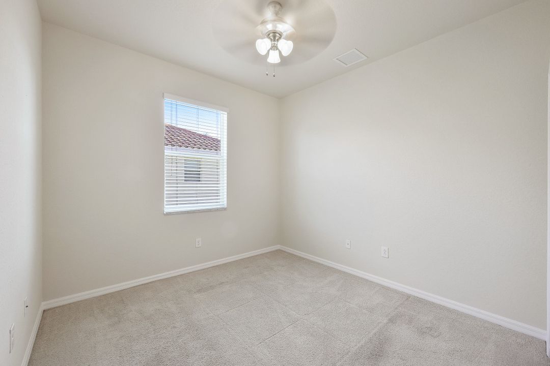 2565 Caslotti Way, Cape Coral, FL 33909