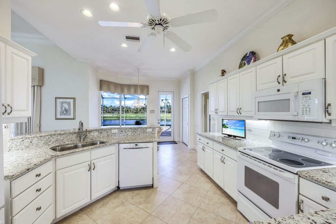 16165 Edgemont Dr, Fort Myers, FL 33908