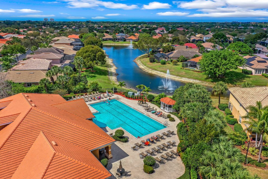 20441 Rookery Dr, Estero, FL 33928