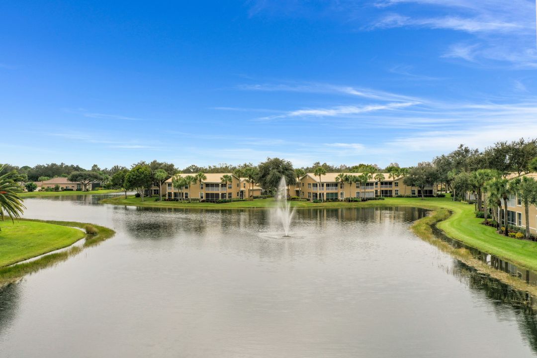 24820 Lakemont Cove Ln #201, Bonita Springs, FL 34134