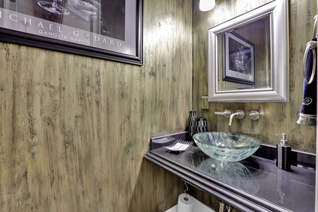 3840 Surfside Blvd, Cape Coral, FL 33914