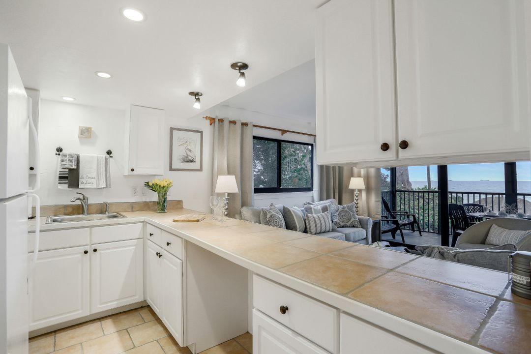 15300 Captiva Dr, Captiva, FL 33924