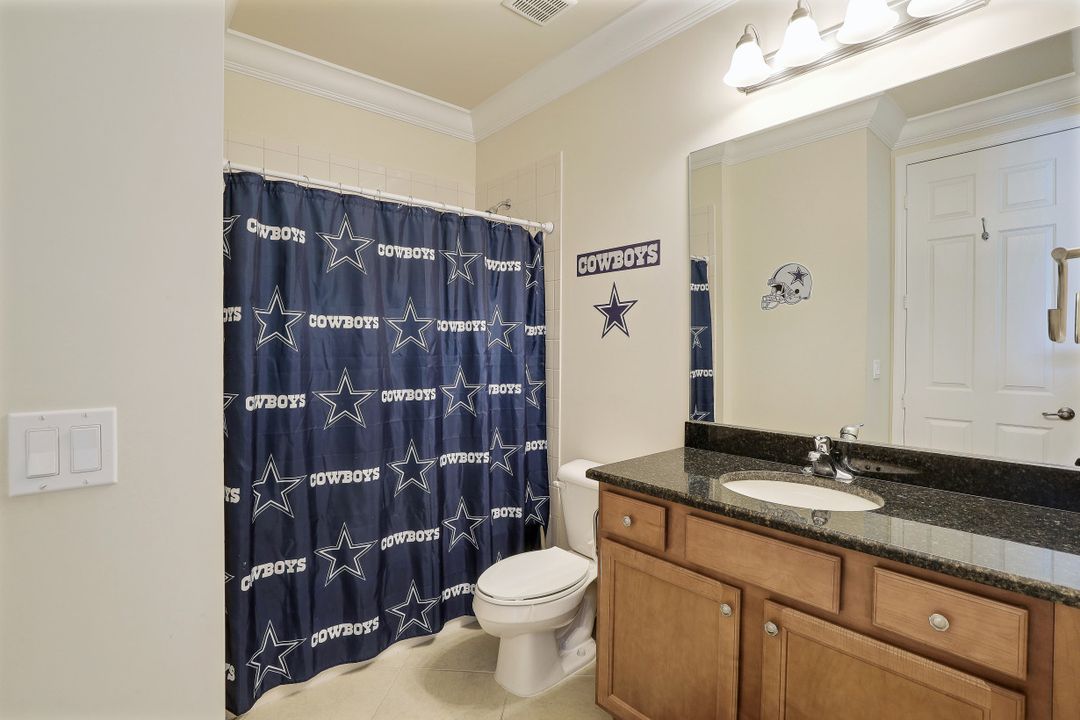 3342 Pacific Dr, Naples, FL 34119