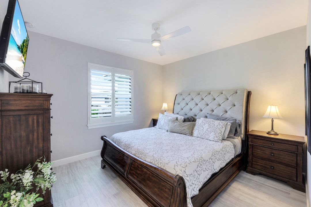 598 S Heathwood Dr, Marco Island, FL 34145