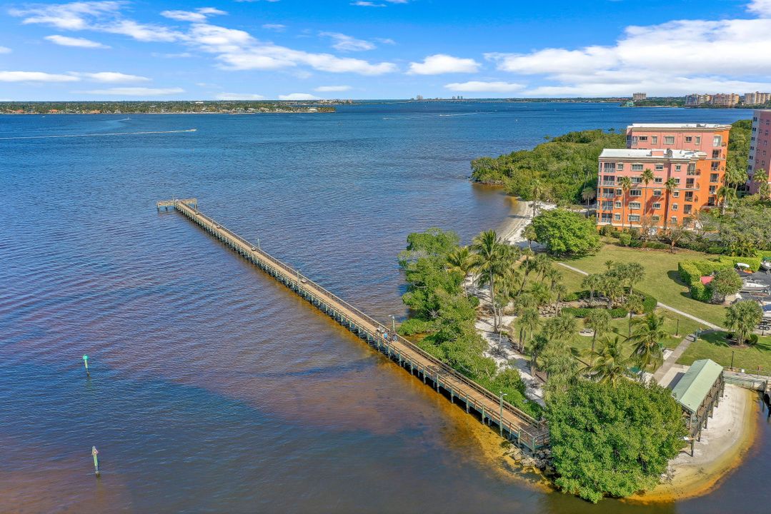 10931 Meadow Lark Cove Dr, Fort Myers, FL 33908