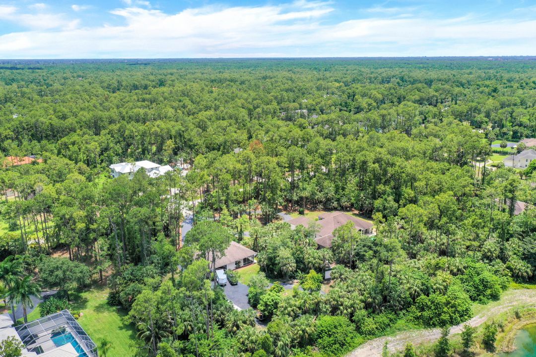 4075 1st Ave SW, Naples, FL 34119