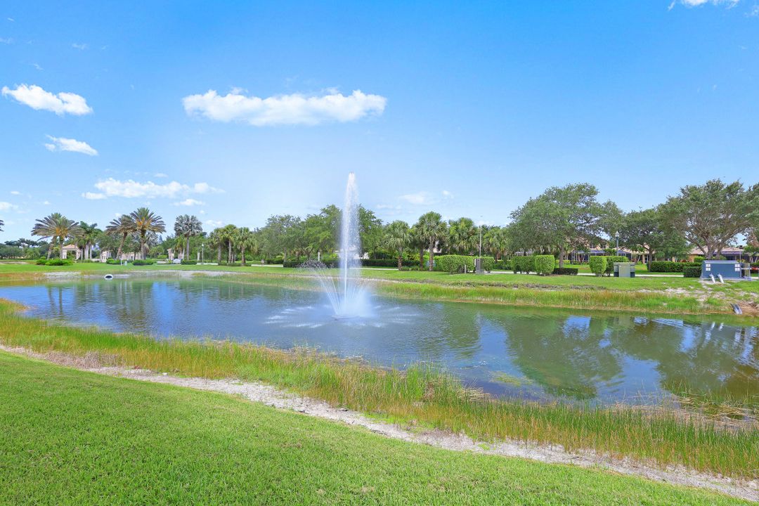 1380 Weeping Willow Ct, Cape Coral, FL 33909