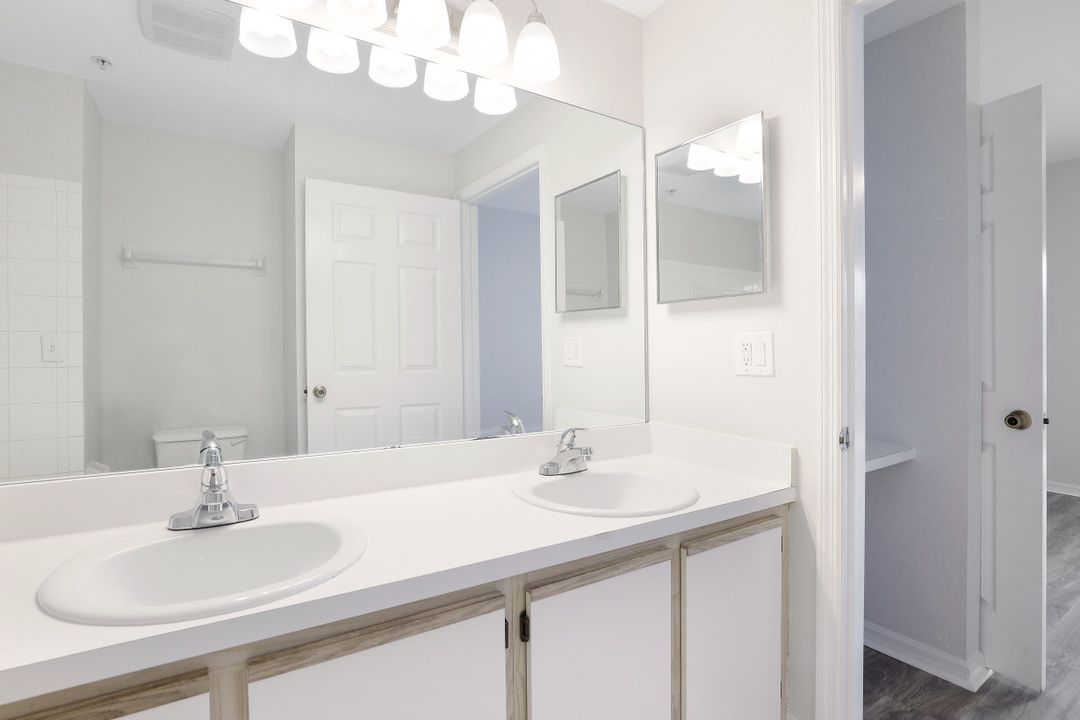 6490 Aragon Way #108, Fort Myers, FL 33966