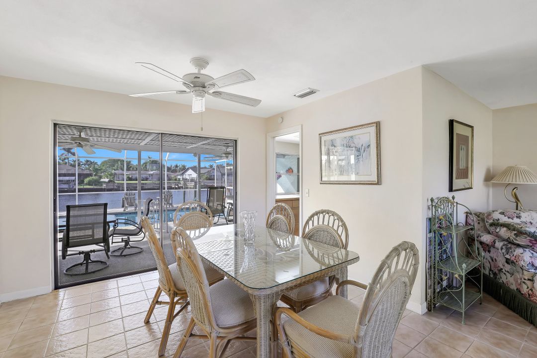 5386 Del Monte Ct, Cape Coral, FL 33904
