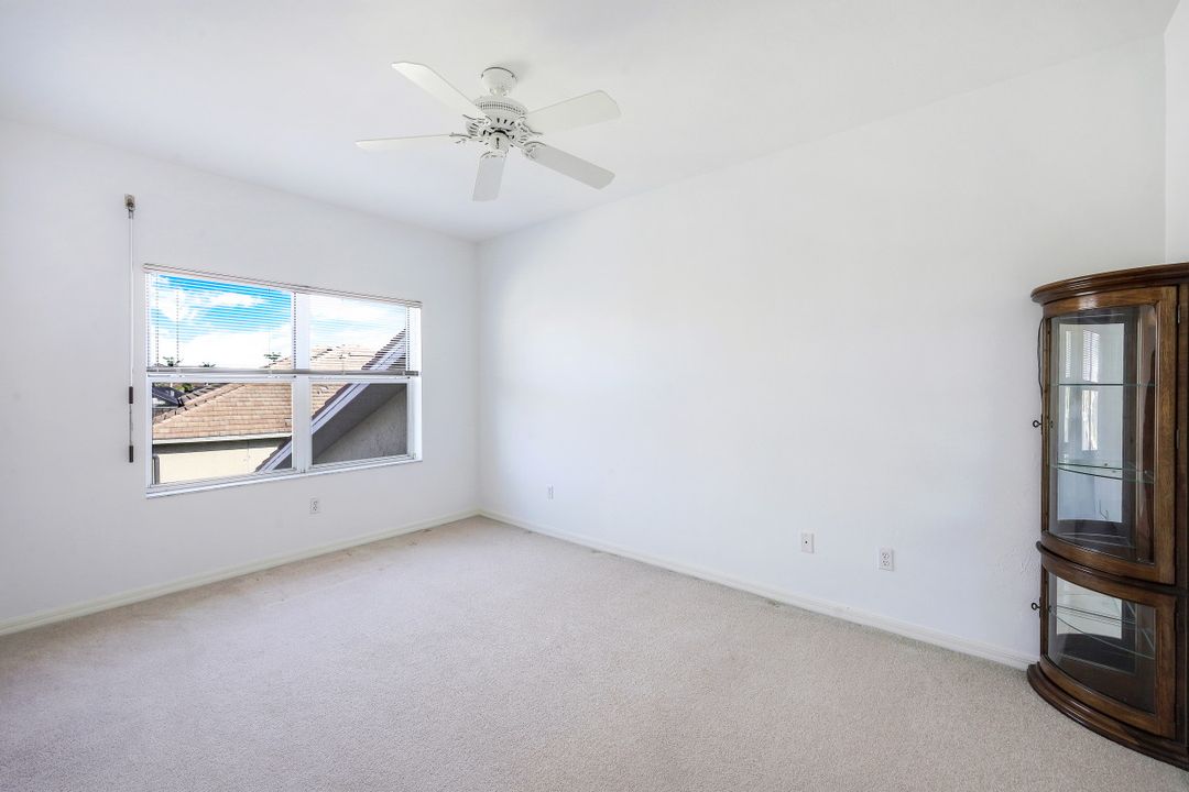 225 Dan River Ct, Marco Island, FL 34145