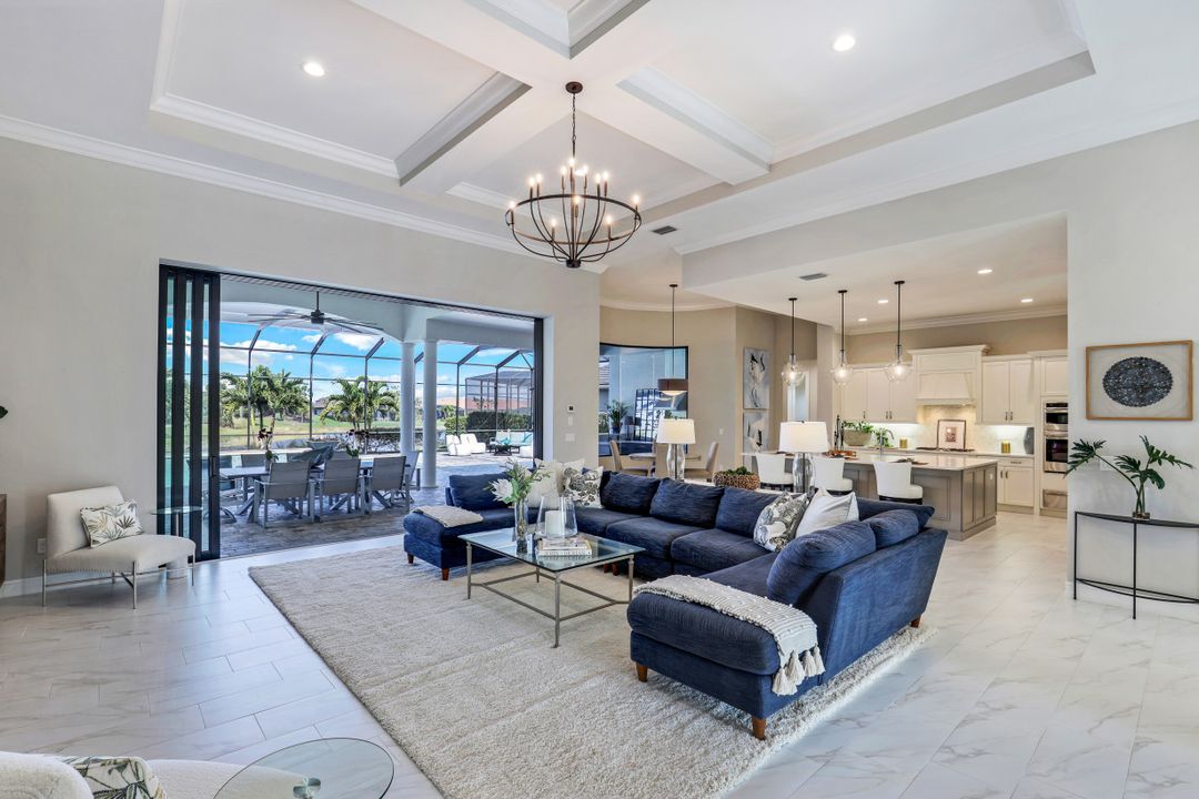 9011 Arrezo Ct, Naples, FL 34119