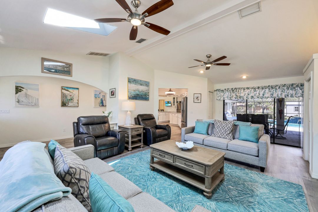 3919 SE 4th Ave, Cape Coral, FL 33904