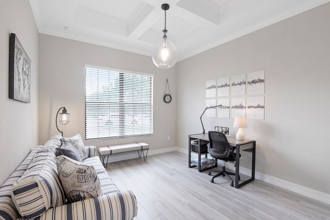 28770 Cavan Ct, Bonita Springs, FL 34135