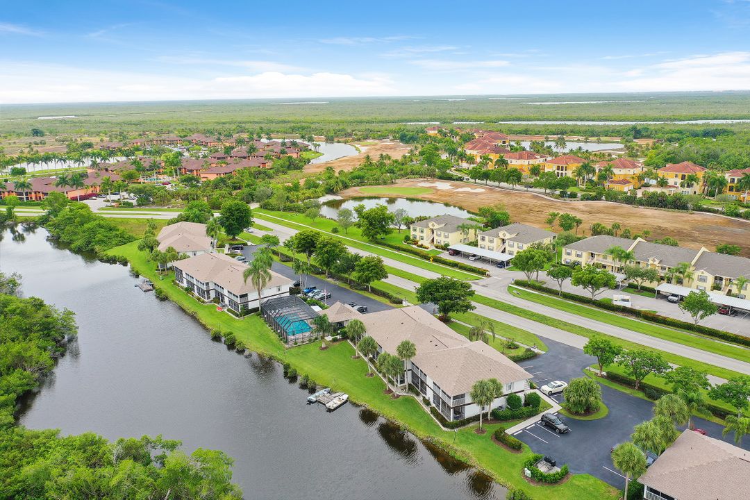 1365 Mainsail Dr #1605, Naples, FL 34114