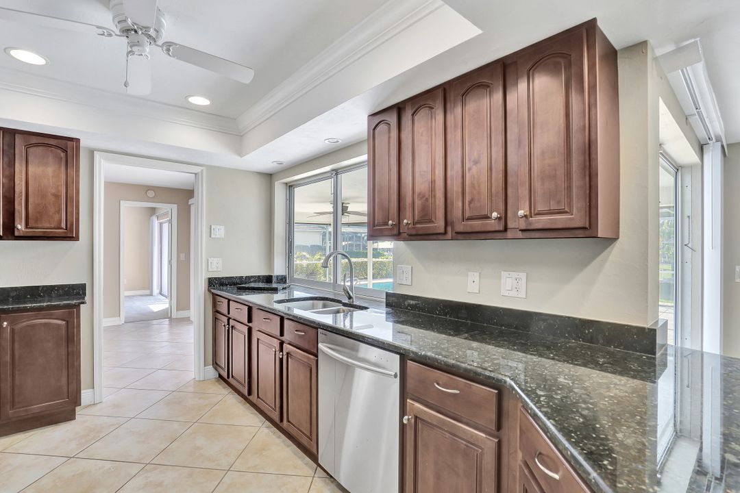 4920 SW 8th Pl, Cape Coral, FL 33914