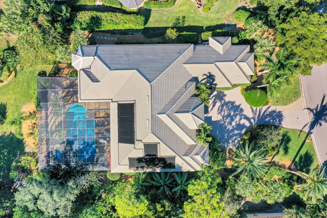 25150 Ridge Oak Dr, Bonita Springs, FL 34134