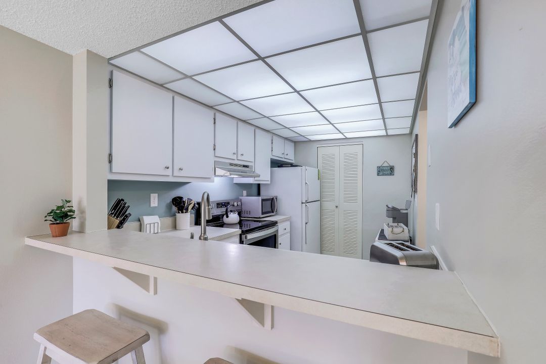 693 Seaview Ct #A-201, Marco Island, FL 34145