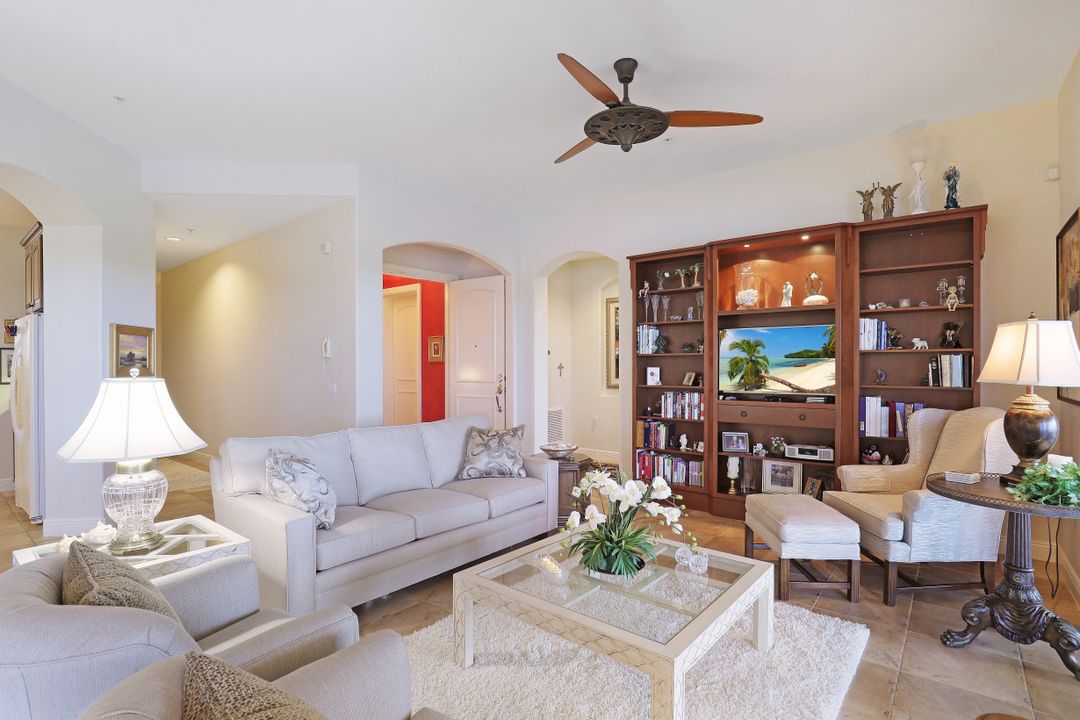 1502 Borghese Ln #201, Naples, FL 34114