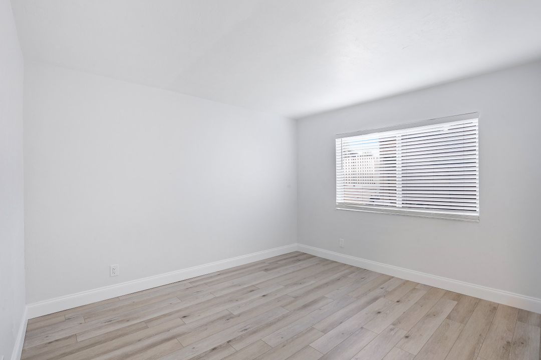 4001 Ice Castle Way #5, Naples, FL 34112