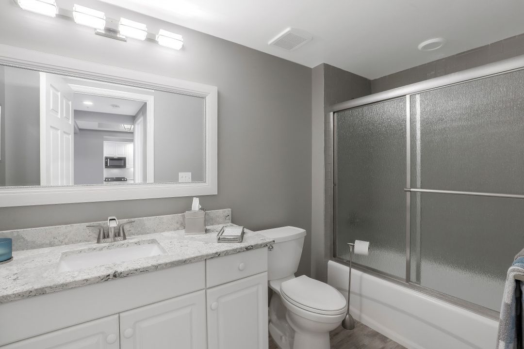 315 Dunes Blvd #604, Naples, FL 34110